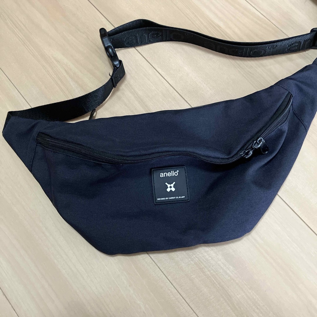 anello(アネロ)の黒のショルダーバッグ レディースのバッグ(ショルダーバッグ)の商品写真