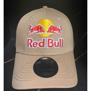 ニューエラー(NEW ERA)の【新品】刺繍多数RedBull レッドブル ニューエラ　キャップ(キャップ)