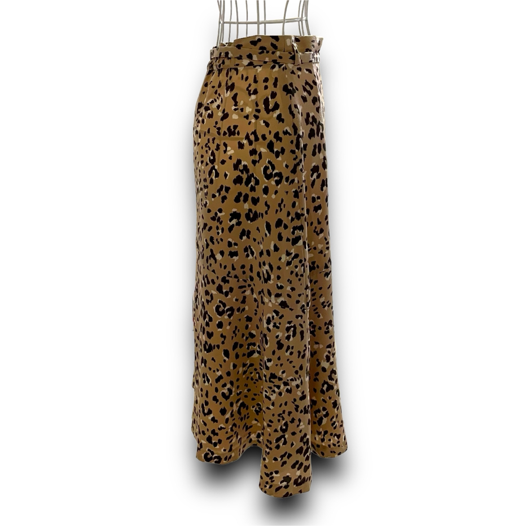 Fabulous Angela(ファビュラスアンジェラ)の【セール】ファビュラスアンジェラ レオパート柄 フレアスカート フリーサイズ レディースのスカート(ロングスカート)の商品写真