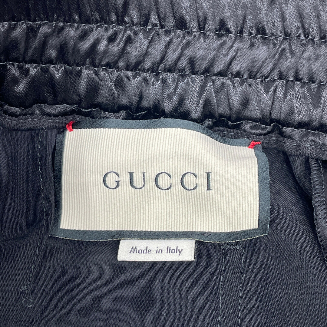 Gucci(グッチ)のグッチ 625893 ZAEP5 ﾌﾞﾗｯｸ ｲﾝﾀｰﾛｯｷﾝｸﾞ ﾊｰﾌﾊﾟﾝﾂ 44 メンズのパンツ(その他)の商品写真