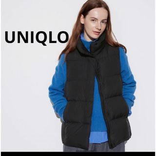 ユニクロ(UNIQLO)のUNIQLOユニクロ　パウダーソフトダウンベスト　ブラック　Mサイズ(ダウンベスト)