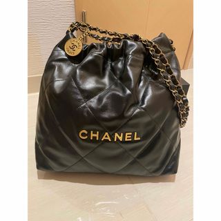 シャネル(CHANEL)のシャネル22 スモール　CHANEL 22 美品　黒(ショルダーバッグ)