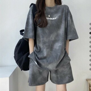 ゆったり着れる 韓国 Tシャツ 短パン 上下セットアップ(ルームウェア)