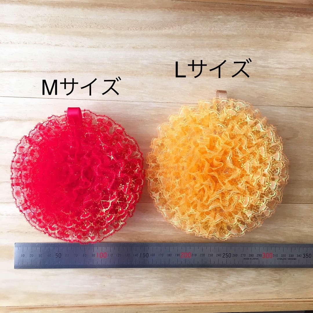 レースたわし　Mサイズ　3枚 ハンドメイドの生活雑貨(キッチン小物)の商品写真