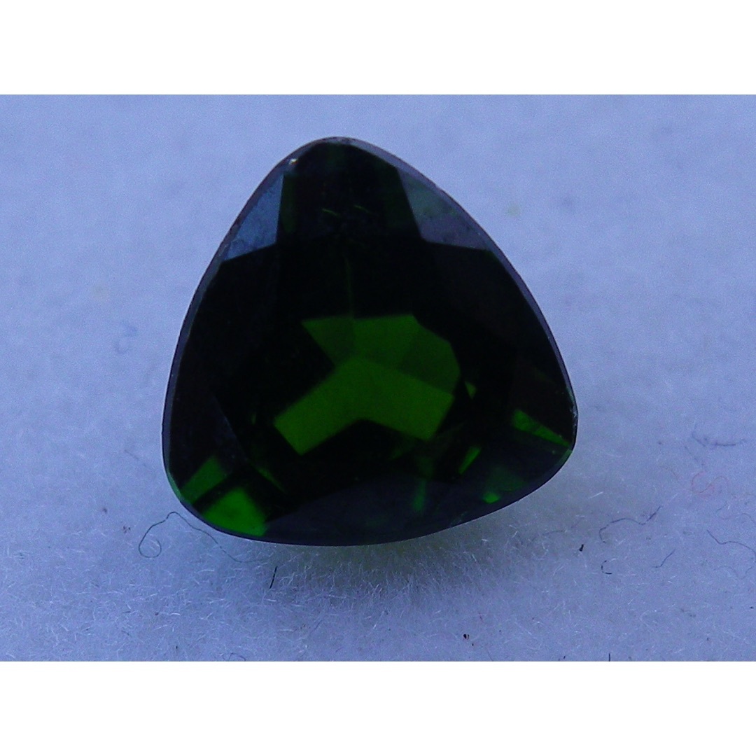 天然ダイオプサイト 0.902 ct ロシア産出
