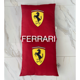 Ferrari - SCUDERIA FERRARI スクーデリアフェラーリ クッション 赤