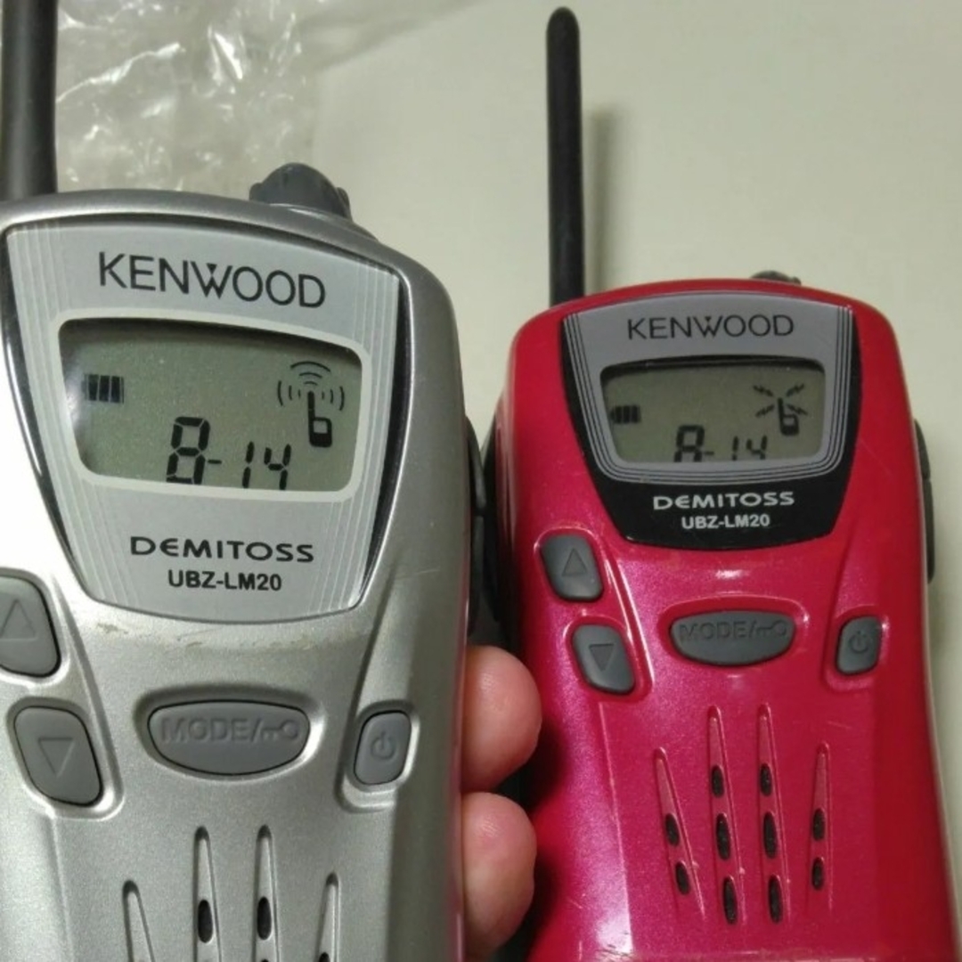 KENWOOD(ケンウッド)のケンウッド UBZ-LM20 DEMITOSS 特定小電力トランシーバー4台他 エンタメ/ホビーのテーブルゲーム/ホビー(アマチュア無線)の商品写真