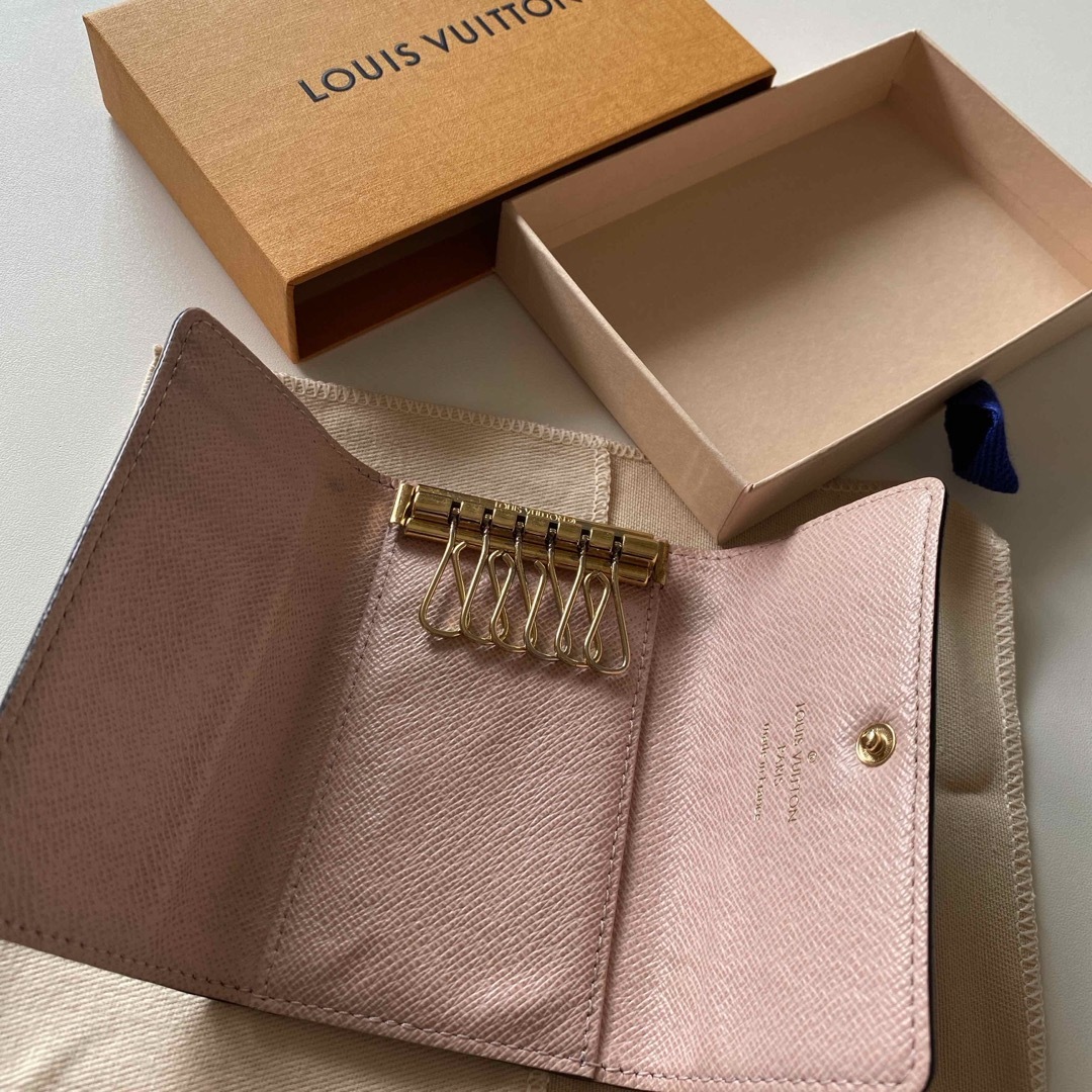 LOUIS VUITTON(ルイヴィトン)のLOUISVUITTON キーケース　ダミエ レディースのファッション小物(キーケース)の商品写真