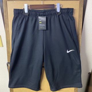 ナイキ(NIKE)の【新品】NIKE ビッグサイズ ウエストリブ DRI-FITショートパンツ(ショートパンツ)