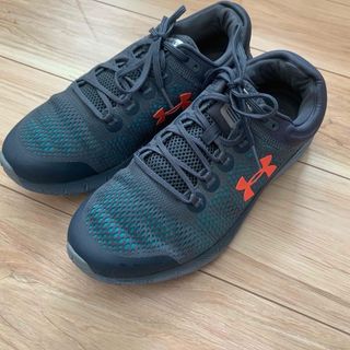 アンダーアーマー(UNDER ARMOUR)の美品！アンダーアーマー★メンズスニーカー27.0センチ(スニーカー)