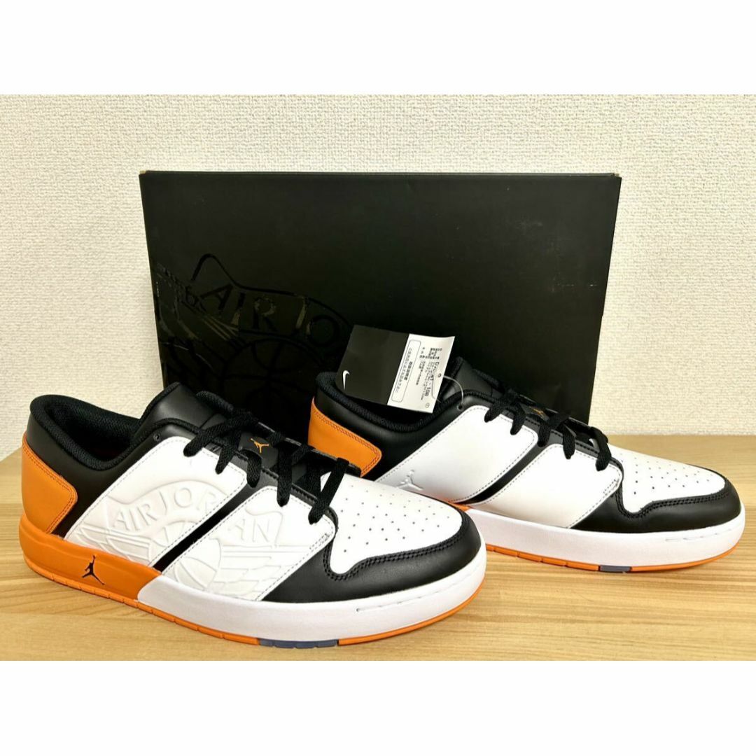 NIKE(ナイキ)のNIKE ジョーダン ニュー レトロ 1 LOW 30.0㎝ 新品 オレンジ メンズの靴/シューズ(スニーカー)の商品写真