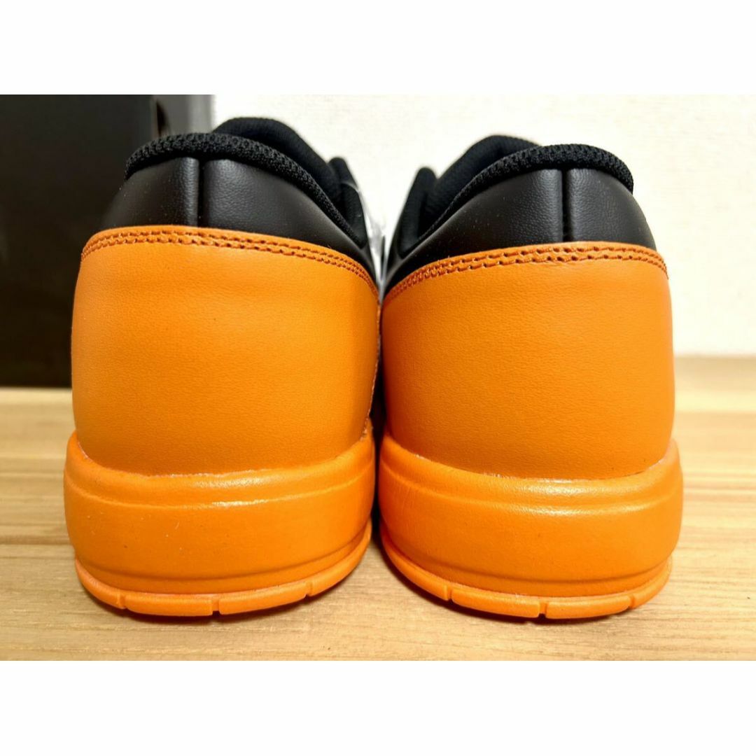 NIKE(ナイキ)のNIKE ジョーダン ニュー レトロ 1 LOW 30.0㎝ 新品 オレンジ メンズの靴/シューズ(スニーカー)の商品写真