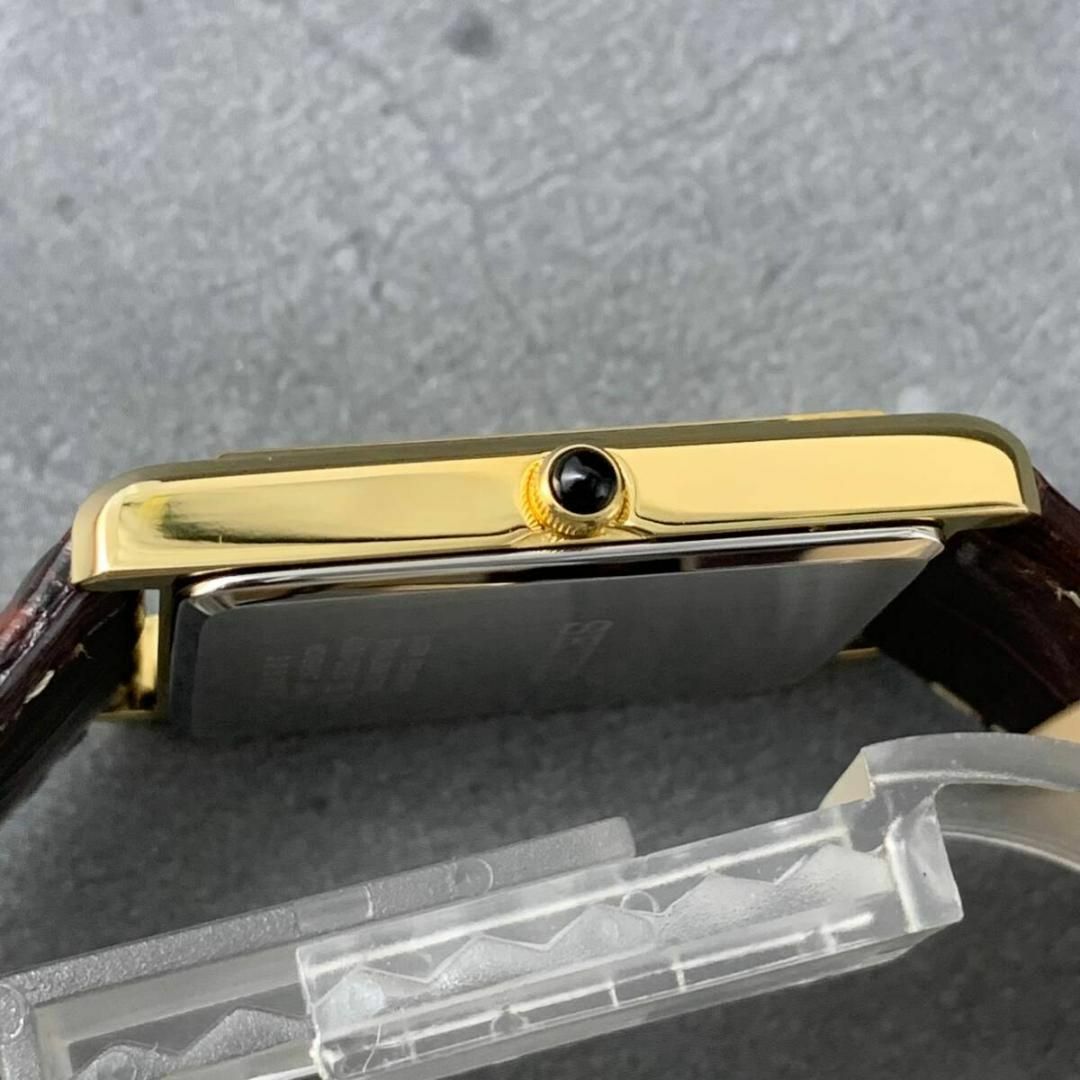 SEIKO(セイコー)の【新品】セイコー エッセンシャル スクエア シャンパンゴールド メンズ腕時計 メンズの時計(レザーベルト)の商品写真