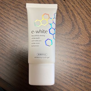 e-White(歯磨き粉)