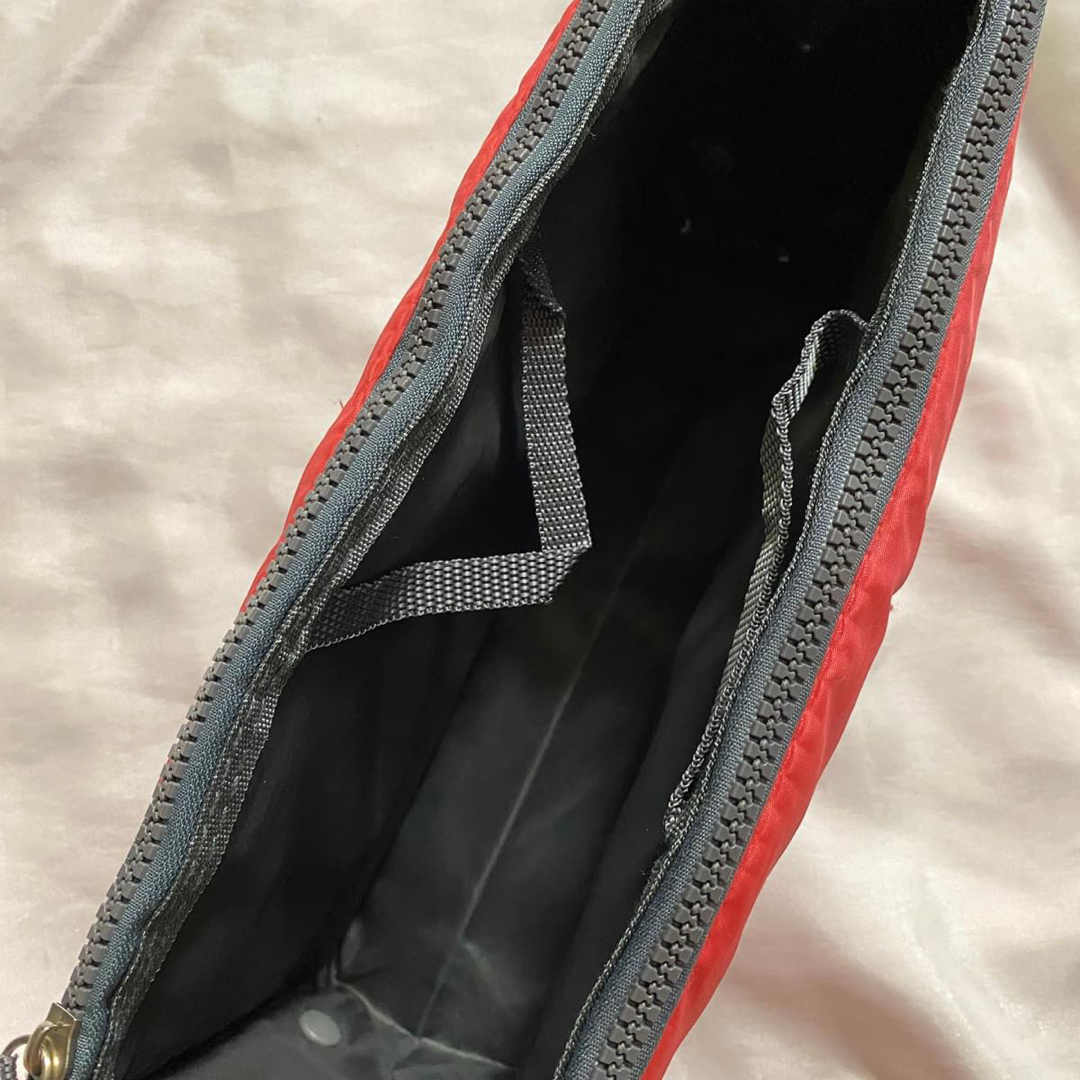 バッグインバッグピンク匿名配送送料無料バッグの整理仕切り レディースのバッグ(その他)の商品写真