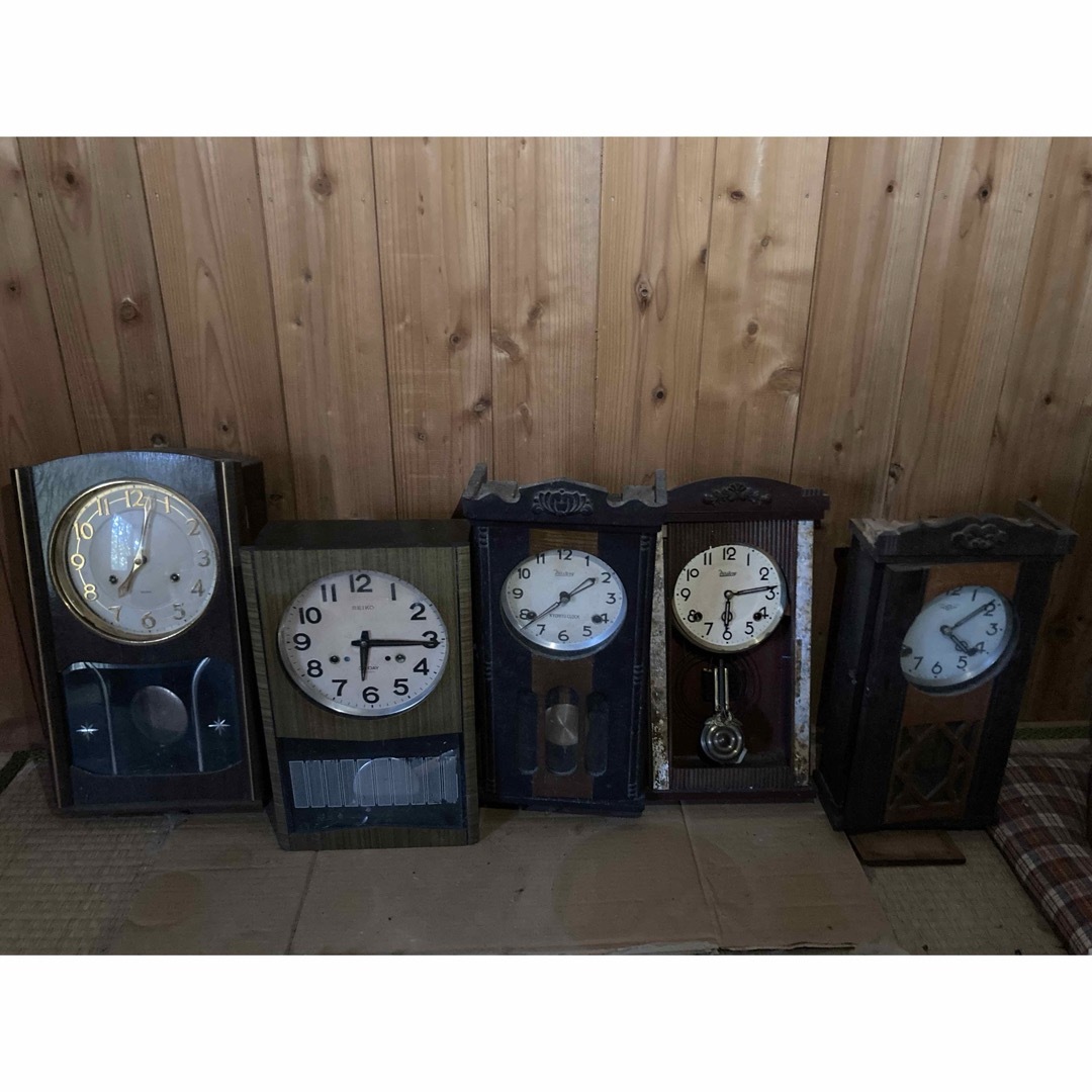 SEIKO(セイコー)の振り子時計　蔵出し　アンティーク　ジャンク品　部品どりなどに インテリア/住まい/日用品のインテリア小物(掛時計/柱時計)の商品写真
