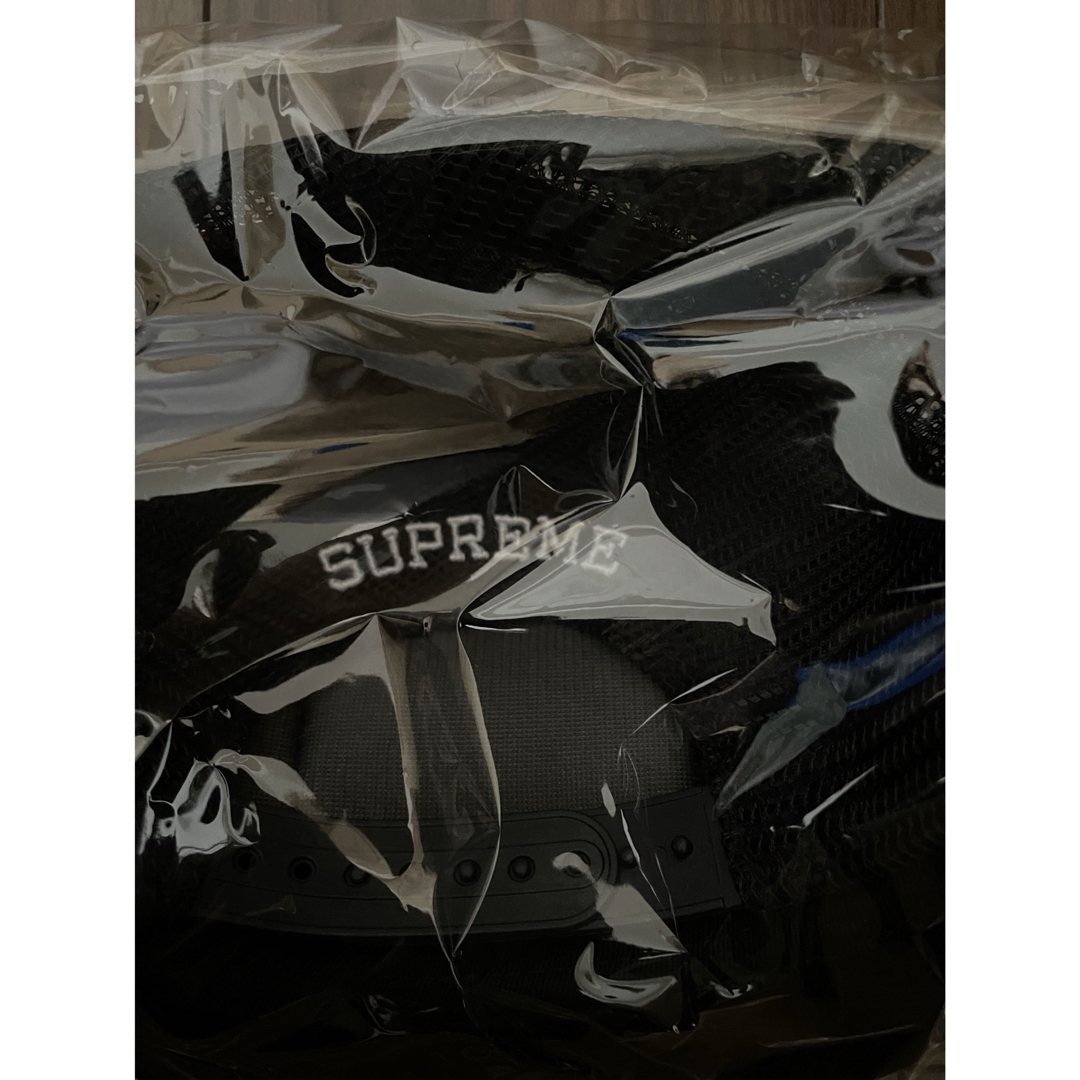 Supreme(シュプリーム)のSupreme Name Plate Mesh Back 5-Panel メンズの帽子(キャップ)の商品写真