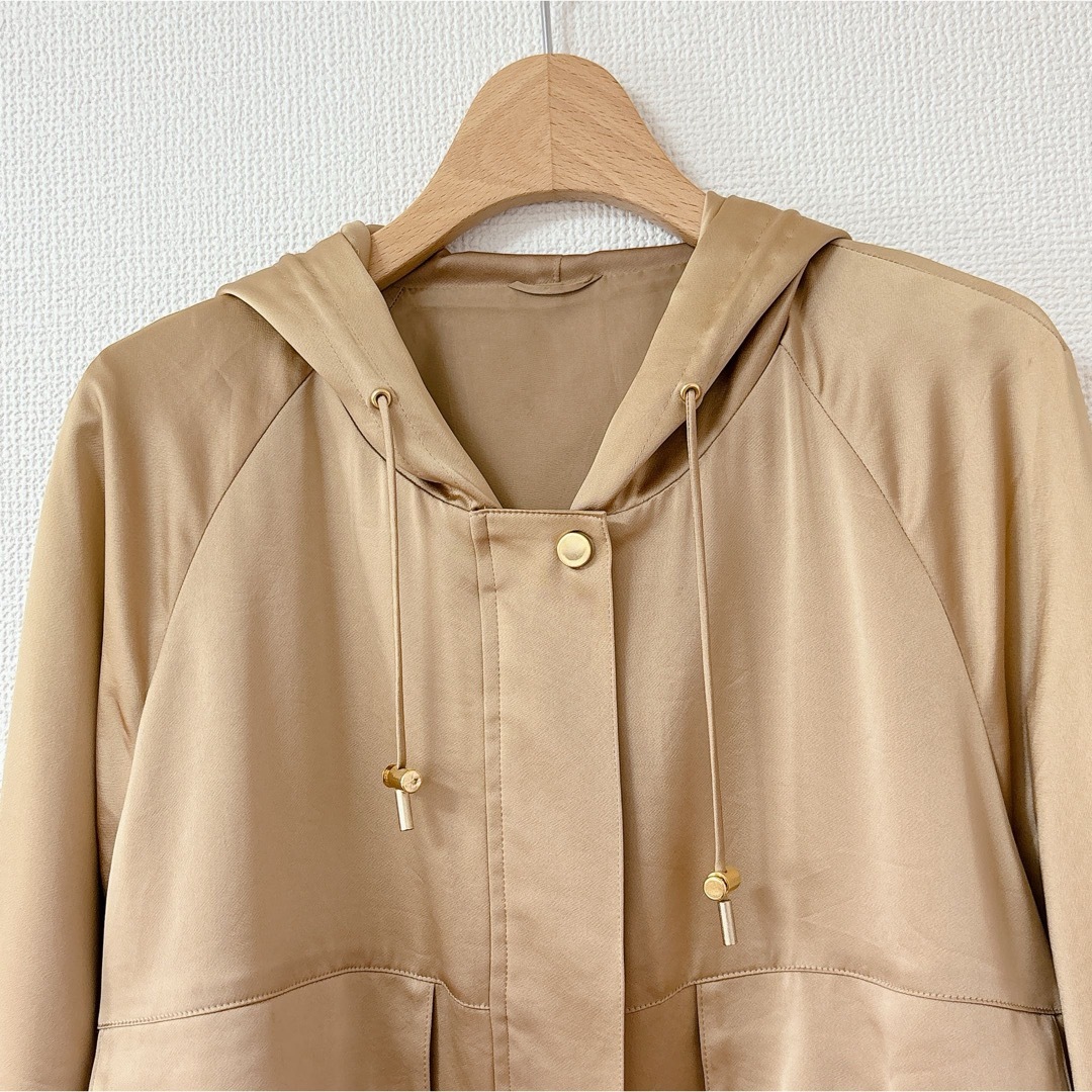 ANAYI(アナイ)のアナイ　トリアセサテンフードブルゾン レディースのジャケット/アウター(ブルゾン)の商品写真