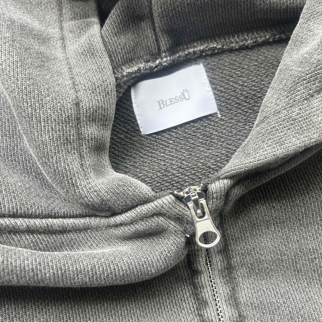 [即完売] bless u zip hoodie  メンズのトップス(パーカー)の商品写真