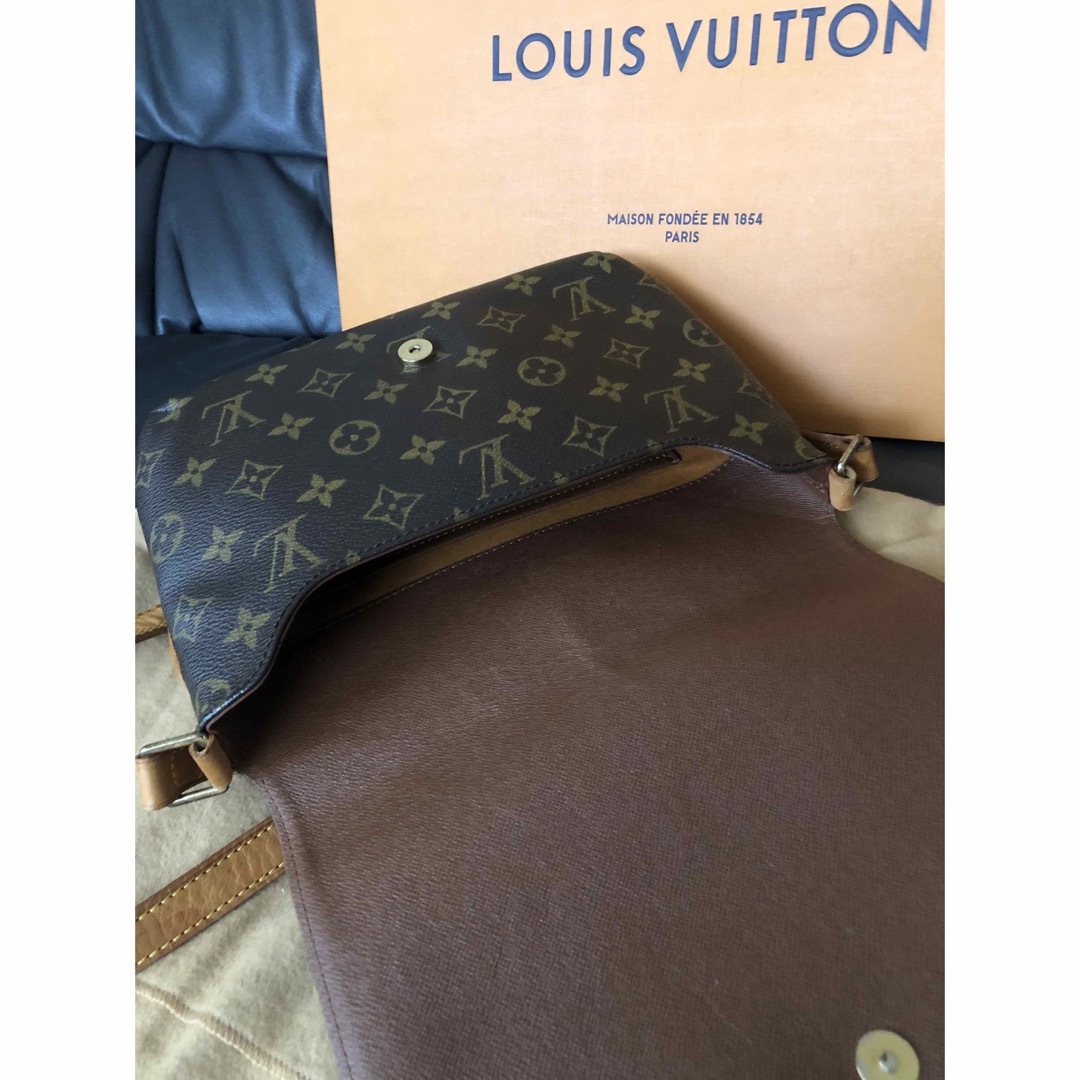 LOUIS VUITTON(ルイヴィトン)のルイヴィトン　ロングショルダー レディースのバッグ(ショルダーバッグ)の商品写真