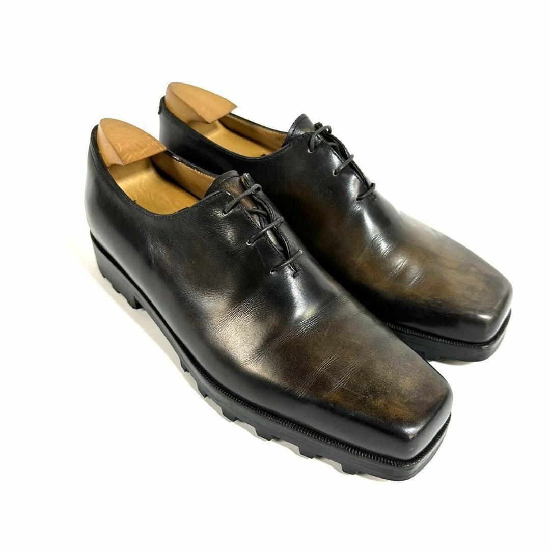 Berluti(ベルルッティ)の【美品】Berluti ウルティマ スクエアトゥ7 純正シューツリー付イタリア製 メンズの靴/シューズ(ドレス/ビジネス)の商品写真