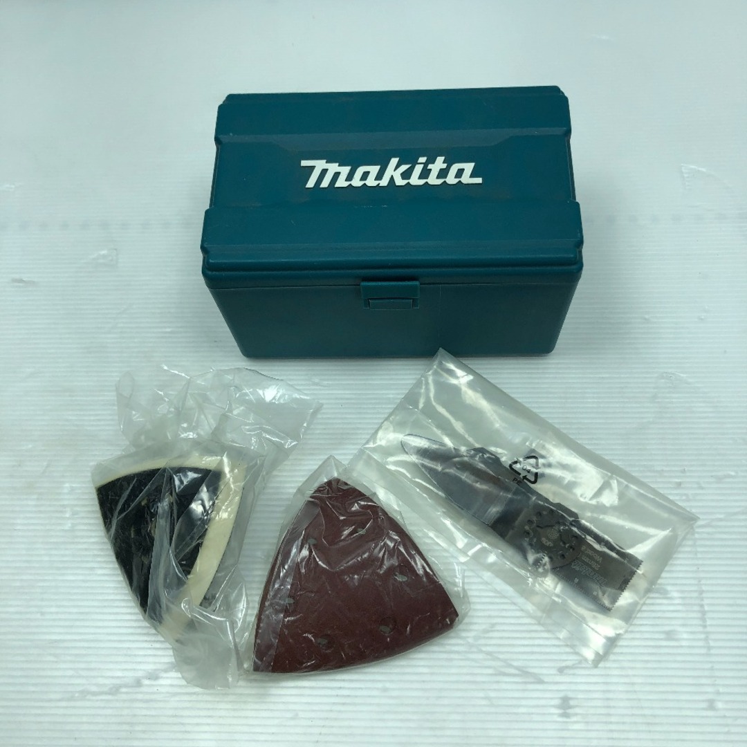 Makita(マキタ)の◇◇MAKITA マキタ マルチツール コードレス式 替刃付 TM40D ブルー その他のその他(その他)の商品写真