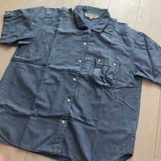 シンプルライフ(SIMPLE LIFE)の美品　デニムトップス　半袖　襟付き　羽織(Tシャツ(半袖/袖なし))