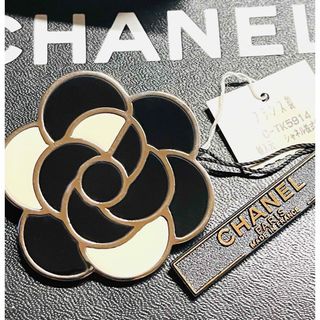 シャネル(CHANEL)のシャネル　ブローチ　カメリア(ブローチ/コサージュ)