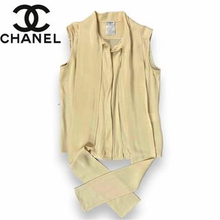 シャネル(CHANEL)の【希少品】CHANEL シルクノースリーブ ブラウス 38アイボリーフランス製(シャツ/ブラウス(半袖/袖なし))