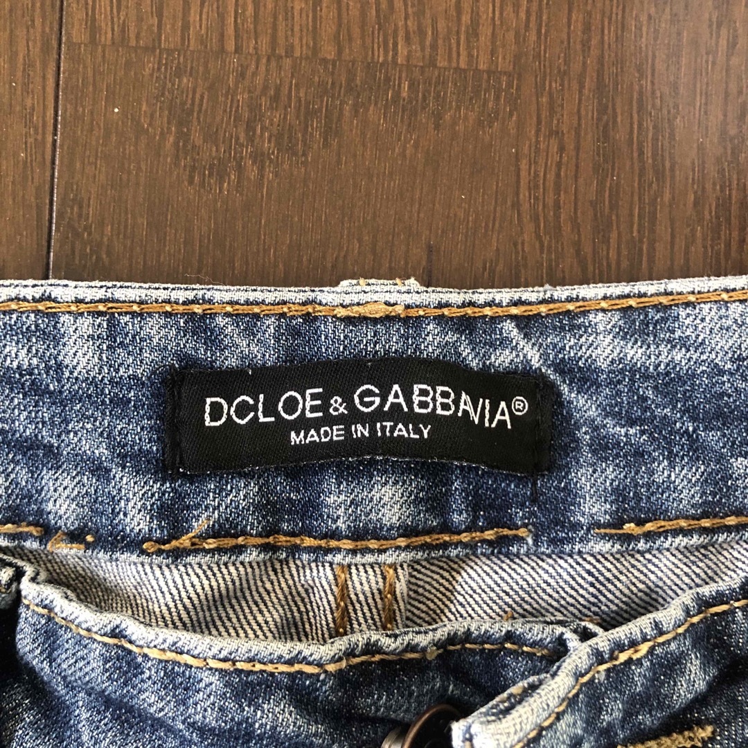 DOLCE&GABBANA(ドルチェアンドガッバーナ)のドルチェ&ガッバーナ ダメージデニムパンツ メンズのパンツ(デニム/ジーンズ)の商品写真