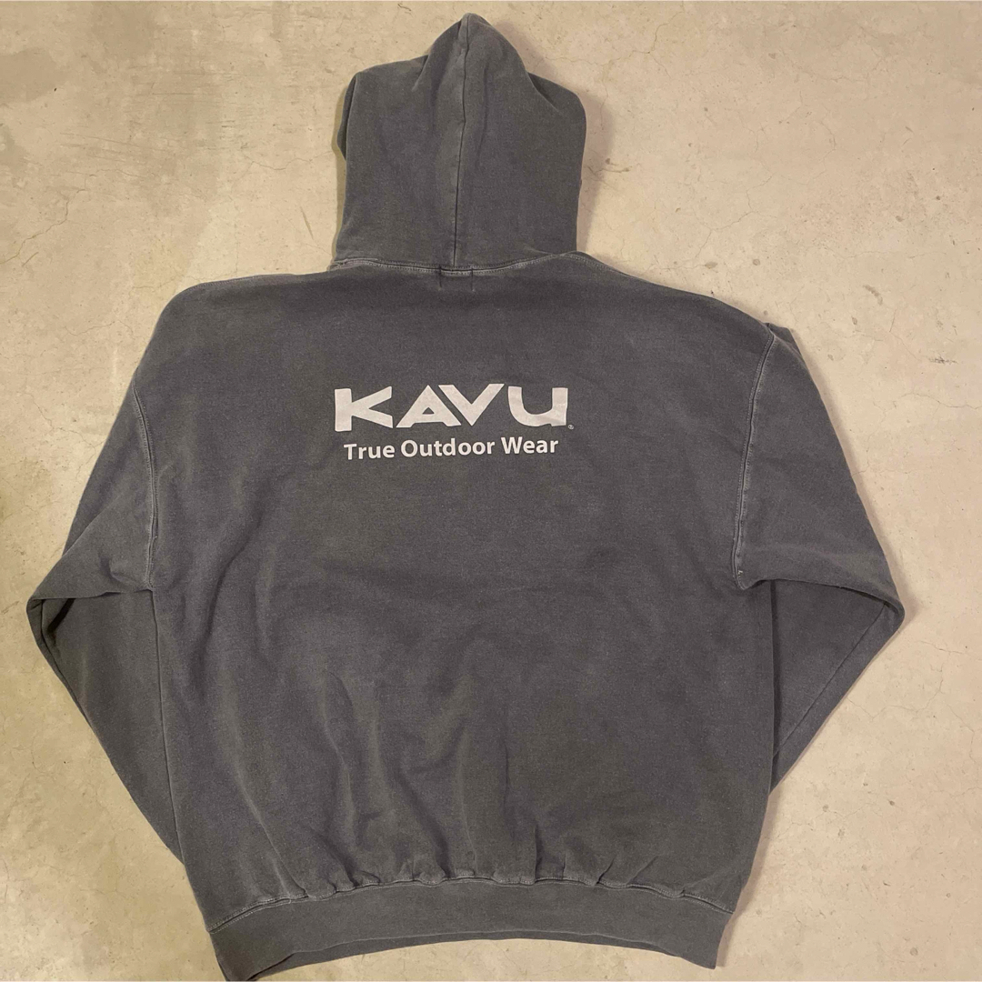 KAVU(カブー)のKAVU  カブー　パーカー　バックプリント付 メンズのトップス(パーカー)の商品写真