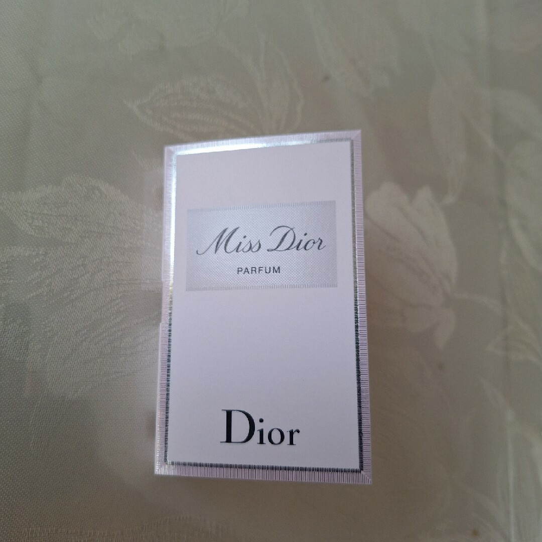 Dior(ディオール)のミスディオールパルファン コスメ/美容の香水(香水(女性用))の商品写真