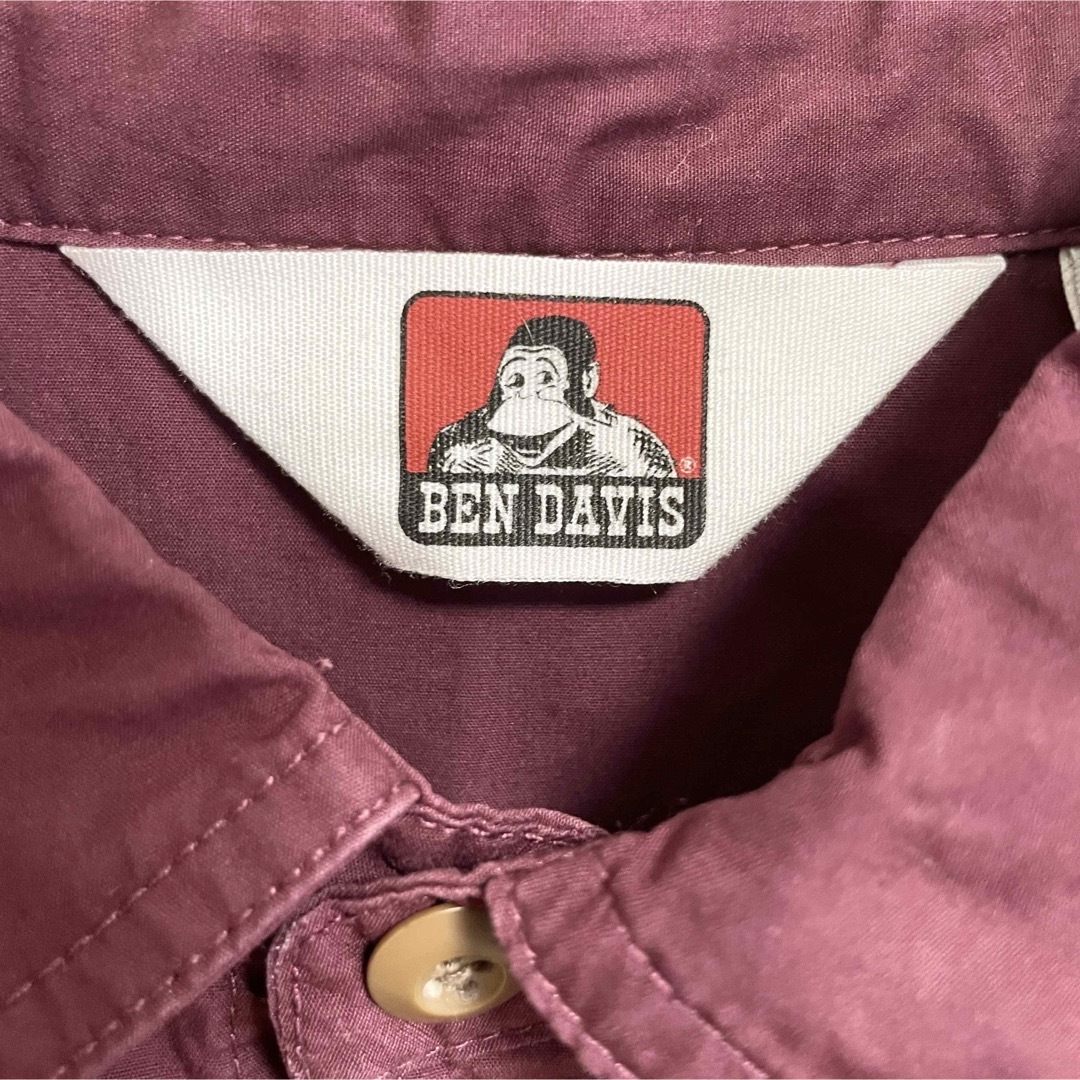 BEN DAVIS(ベンデイビス)のBEN DAVIS ベンデイビス　長袖シャツ  ワインレッド　ロゴパッチ メンズのトップス(シャツ)の商品写真
