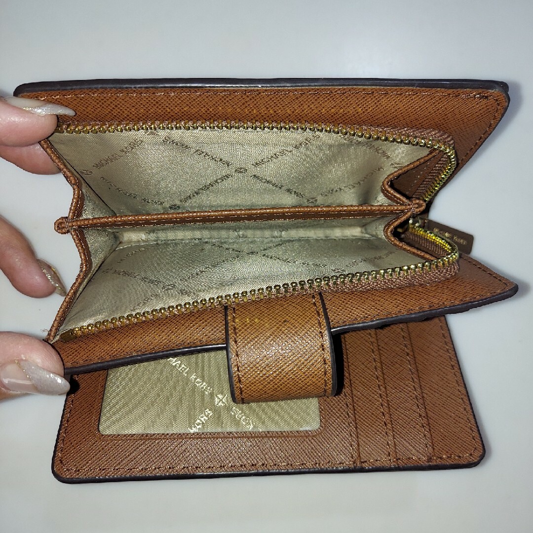Michael Kors(マイケルコース)の☆マイケルコース 財布 バニラ☆ レディースのファッション小物(財布)の商品写真