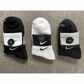 NIKE ナイキ　スポーツソックス　3足セット