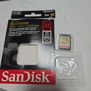 サンディスク(SanDisk)のSDSDXVT-032G-GNCIN(その他)