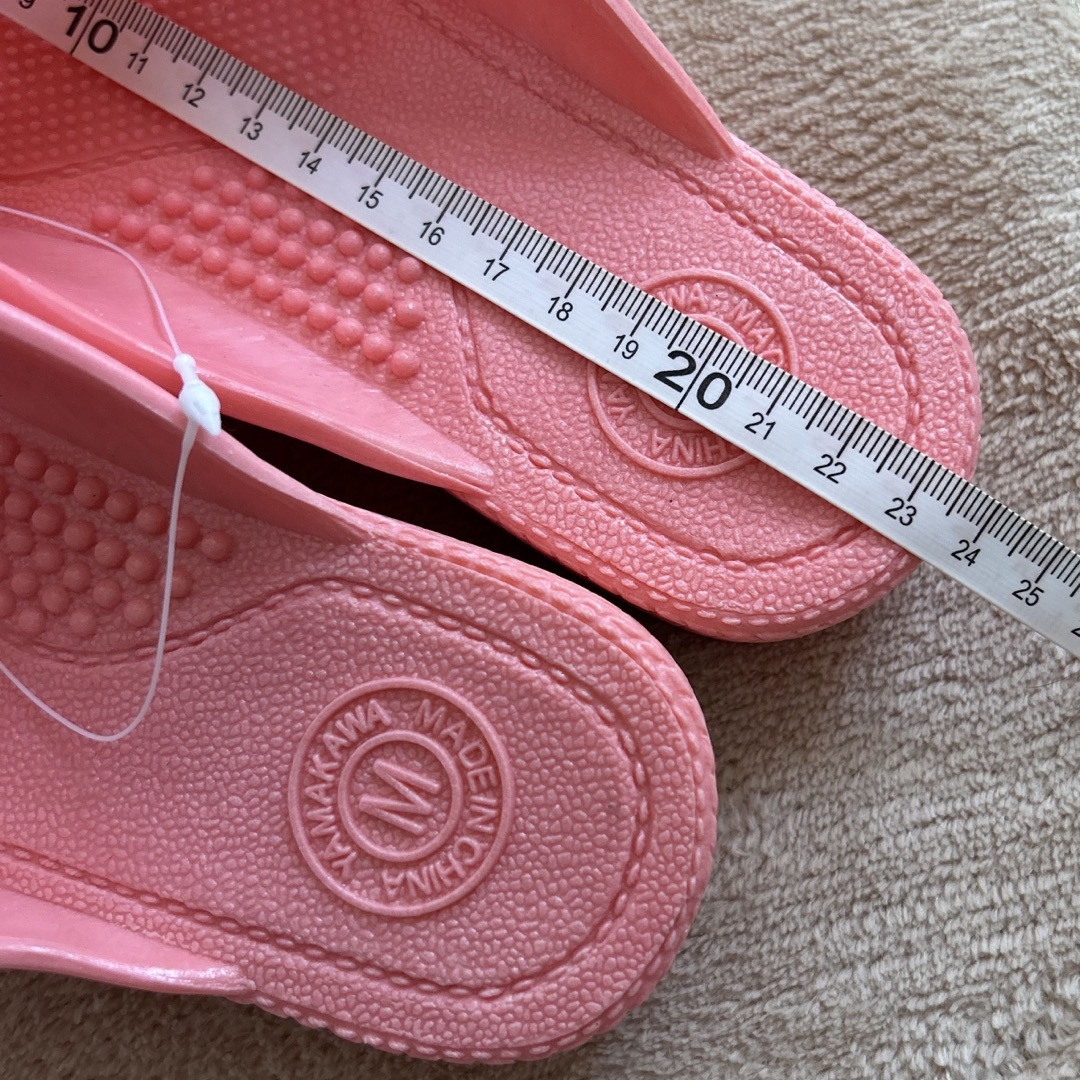 昭和レトロ　ゴムサンダル　サンダル　ピンク　Ｍ レディースの靴/シューズ(サンダル)の商品写真