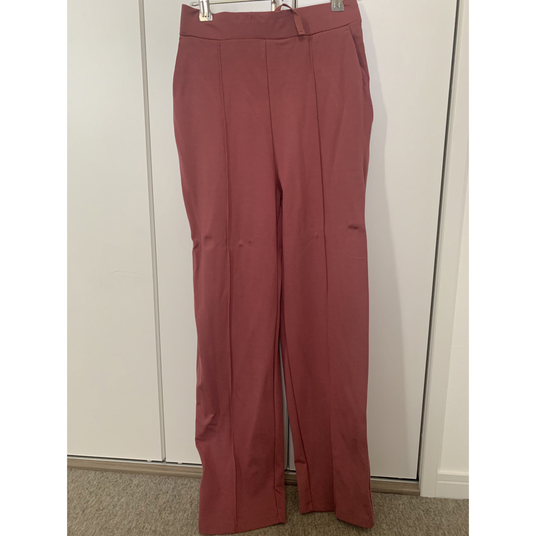 chocol raffine robe(ショコラフィネローブ)のchocol raffine ピンク　パンツ　ズボン　スラックス レディースのパンツ(カジュアルパンツ)の商品写真