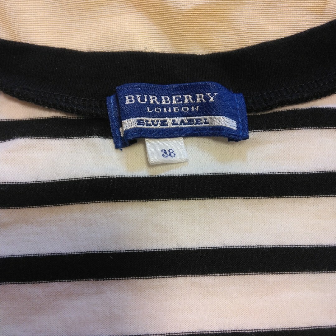 BURBERRY BLUE LABEL(バーバリーブルーレーベル)のBURBERRY BLUE LABEL　カットソー　半袖 レディースのトップス(Tシャツ(半袖/袖なし))の商品写真