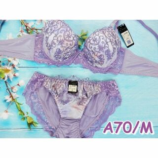 024★A70 M★ブラショーツセット ヨーロピアン刺繍 ハート　紫(ブラ&ショーツセット)