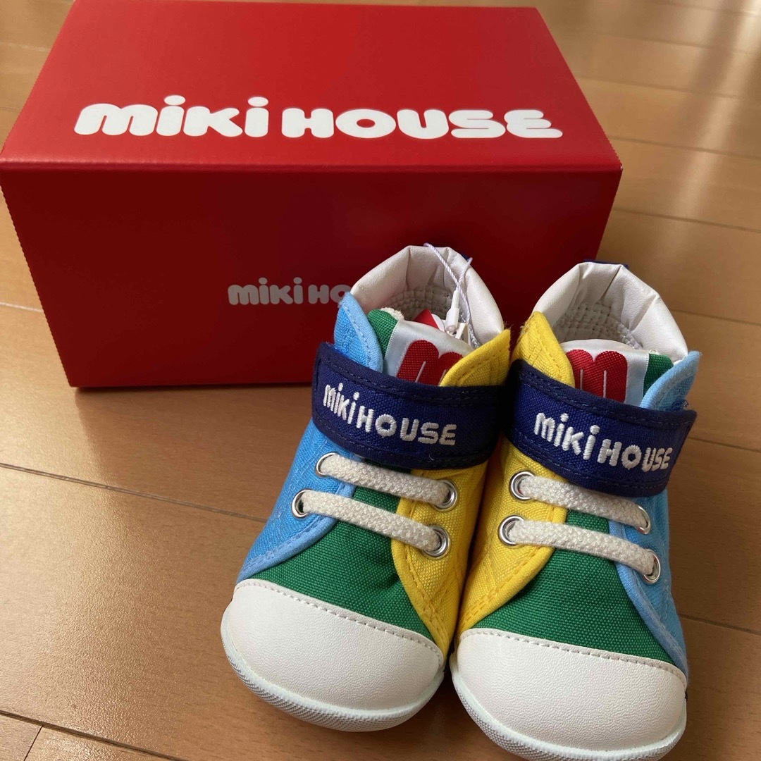 mikihouse(ミキハウス)のミキハウス　靴新品　マルチ　13センチ キッズ/ベビー/マタニティのベビー靴/シューズ(~14cm)(スニーカー)の商品写真