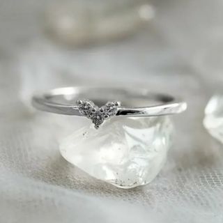 美品★試着のみ★シルバー925 CZ ハートセッティング　リング　7号(リング(指輪))