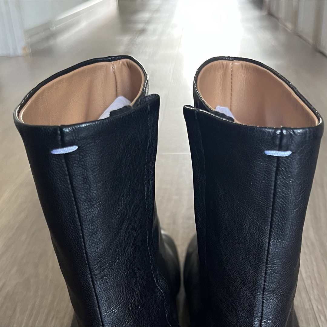 Maison Martin Margiela(マルタンマルジェラ)の足袋ブーツ　Maison Margiela 36.5 黒　ブラック レディースの靴/シューズ(ブーツ)の商品写真