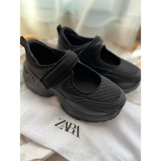 【美品】バレエフラットスニーカー　ZARA 37 厚底