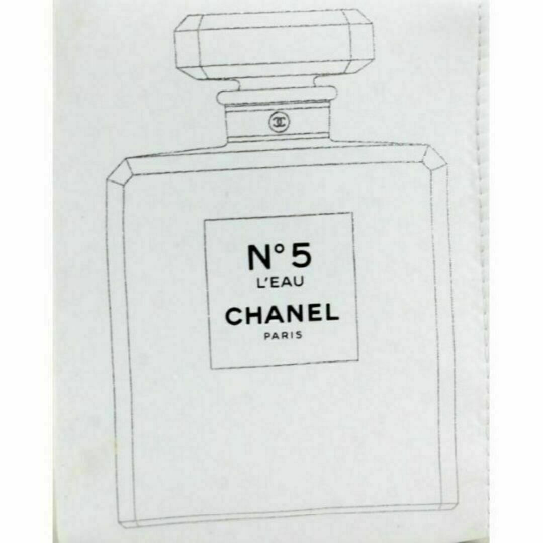 CHANEL(シャネル)のレア！chwh5 新品未使用本物　CHANEL　シャネル　ノベルティポーチ レディースのファッション小物(ポーチ)の商品写真