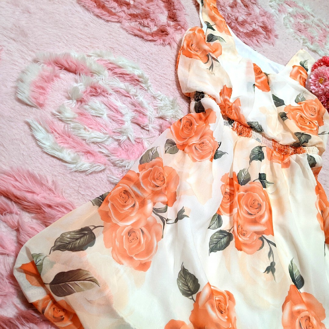 DaTuRa(ダチュラ)のDaTuRa❤ベージュ×オレンジ♥花柄♥グラデーション♥ドレス♥ワンピ レディースのワンピース(ミニワンピース)の商品写真