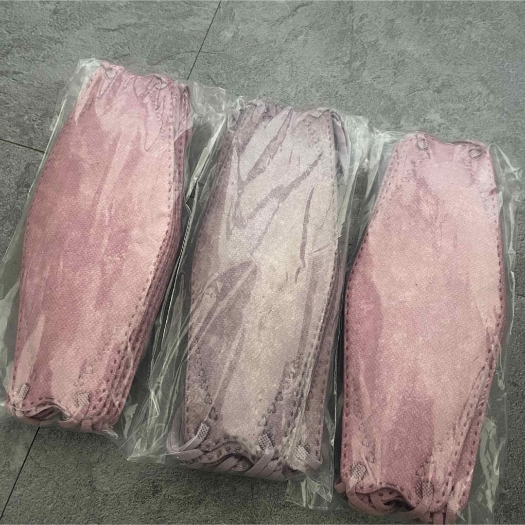 血色立体3Dマスク 30枚 ピンク ラベンダー コスメ/美容のスキンケア/基礎化粧品(パック/フェイスマスク)の商品写真