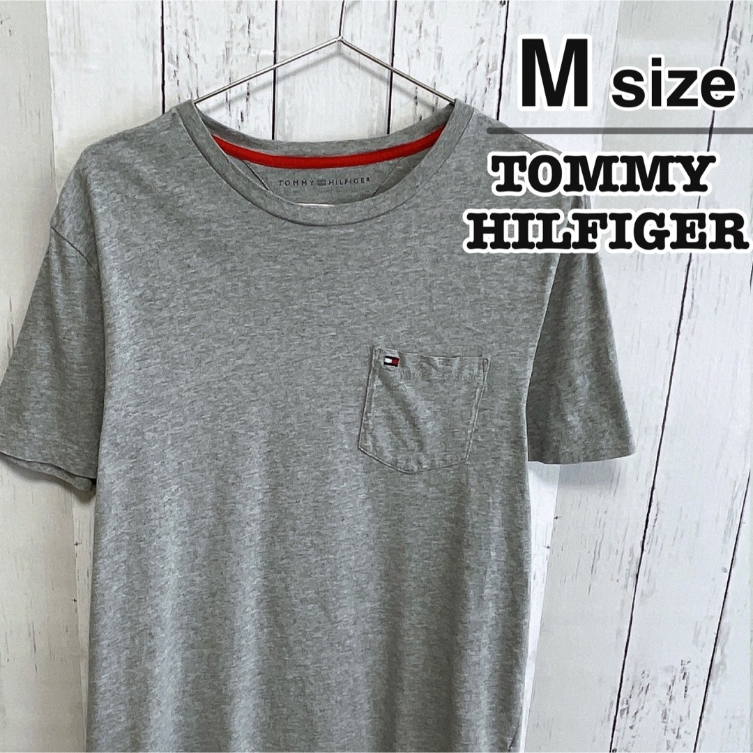 TOMMY HILFIGER(トミーヒルフィガー)のTOMMY HILFIGER　Tシャツ　胸ポケット　ワンポイント　USA古着 メンズのトップス(Tシャツ/カットソー(半袖/袖なし))の商品写真