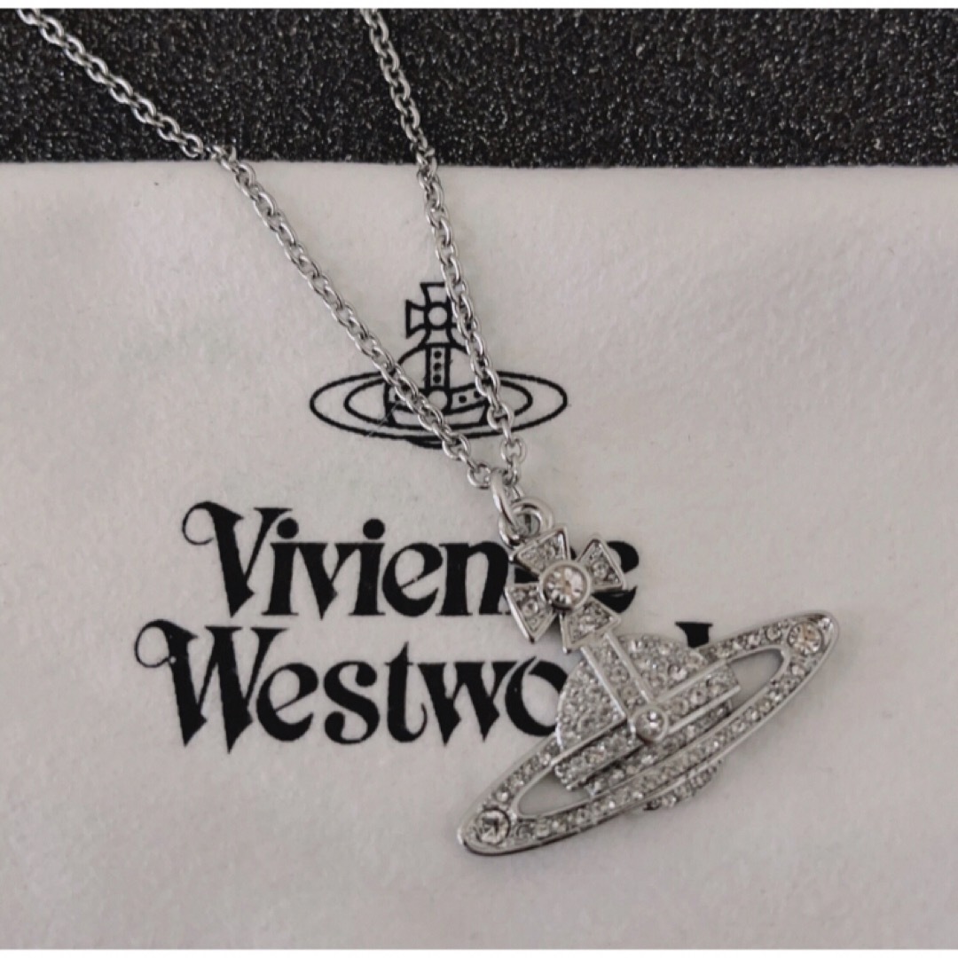 Vivienne Westwood(ヴィヴィアンウエストウッド)のヴィヴィアンウエストウッド　オーブネックレス レディースのアクセサリー(ネックレス)の商品写真