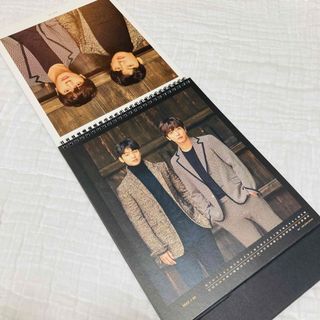 シーエヌブルー(CNBLUE)のCNBLUE 2017 SEASON’S GREETING カレンダー(ミュージシャン)